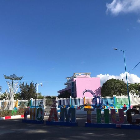 Nguyen Kim Motel ロン・ハイ エクステリア 写真
